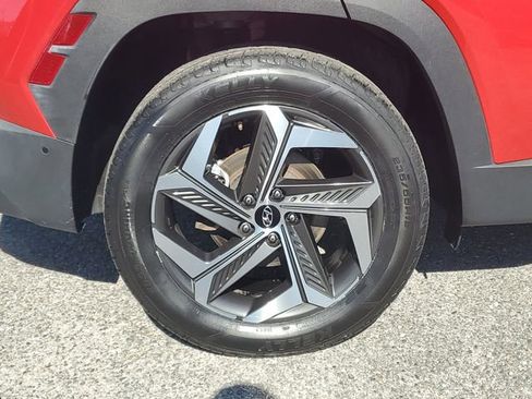 Used 2023 Hyundai Tucson Limited image 6