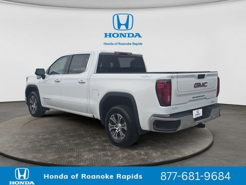 Used 2025 GMC Sierra 1500 SLT AWD/4WD image 3
