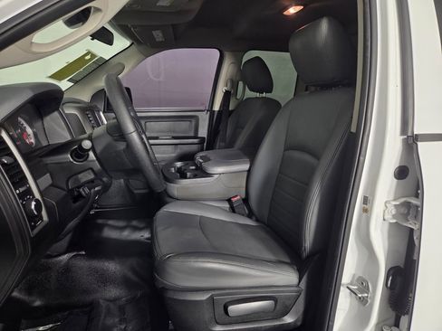 Used 2017 RAM 1500 Tradesman RWD image 10