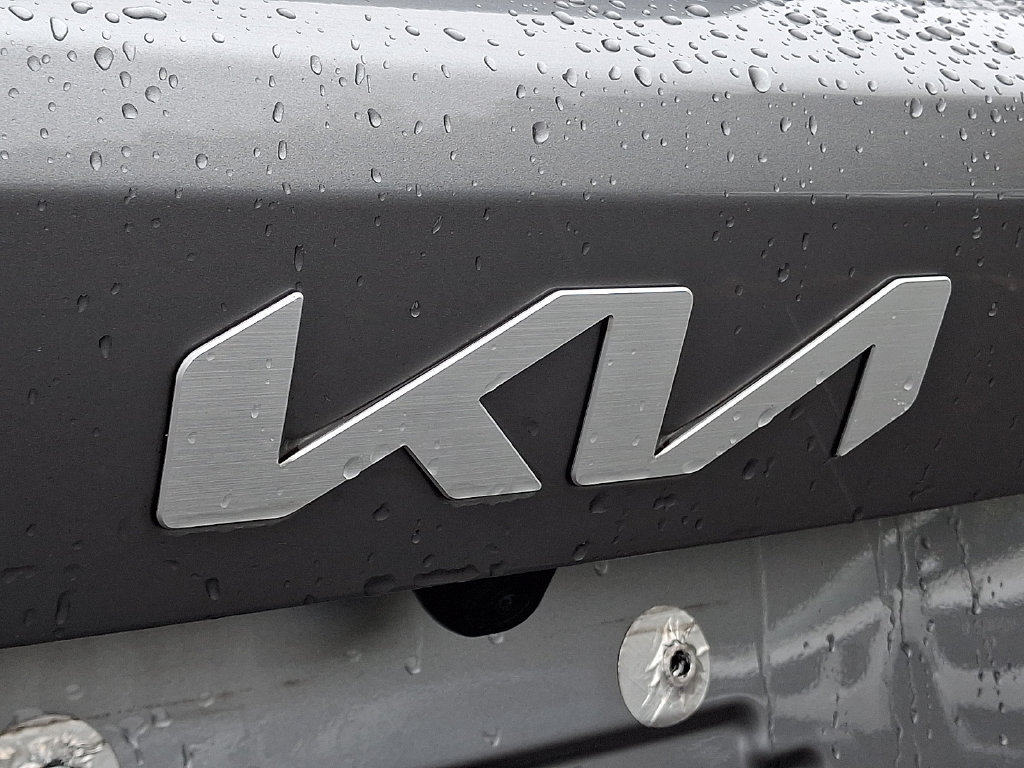 Certified 2023 Kia Sorento SX Prestige AWD/4WD image 32