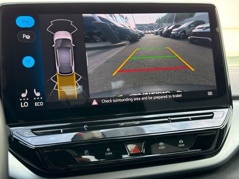 Certified 2023 Volkswagen ID.4 Pro image 40