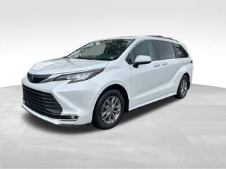 Used 2023 Toyota Sienna XLE AWD/4WD 360° Tour