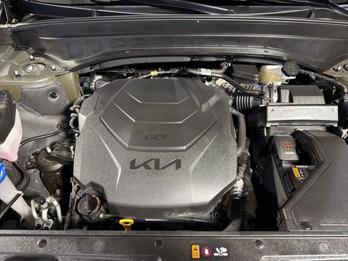 Used 2022 Kia Telluride SX w/ Towing Package FWD image 35