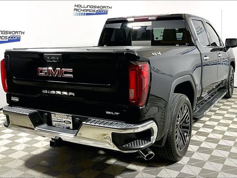 Used 2022 GMC Sierra 1500 SLT w/ SLT Premium Plus Package AWD/4WD image 9