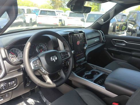 Used 2025 RAM 1500 Big Horn AWD/4WD image 12