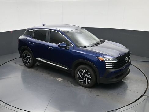 Used 2025 Nissan Kicks SV FWD image 27
