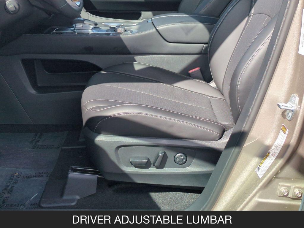 Certified 2026 INFINITI QX60 Luxe w/ Cargo Package FWD image 15