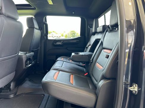 Used 2026 GMC Sierra 1500 AT4 w/ AT4 Premium Package AWD/4WD image 9