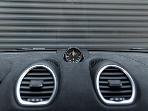 Certified 2025 Porsche 718 Cayman GT4 RS RWD image 23