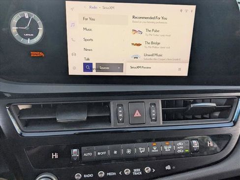 Used 2023 Lexus ES 350 F Sport image 13