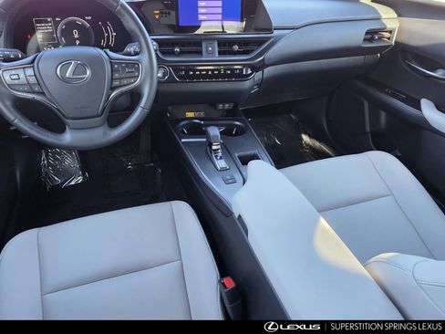 Certified 2025 Lexus UX 300h 300h image 28