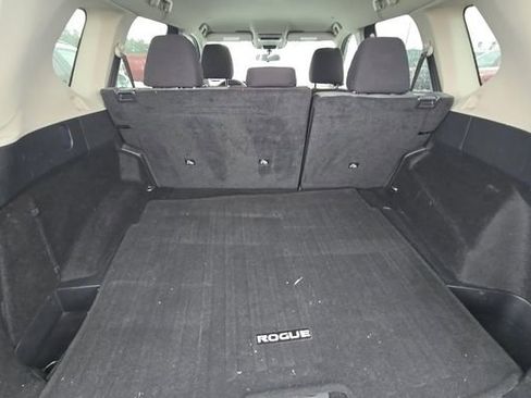 Used 2023 Nissan Rogue SV FWD image 20