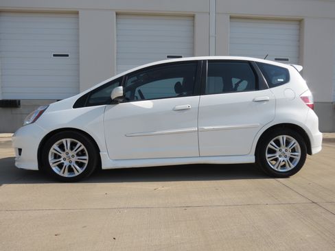 Used 2009 Honda Fit Sport image 5