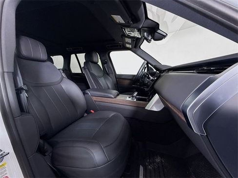 Certified 2023 Land Rover Range Rover SE image 30