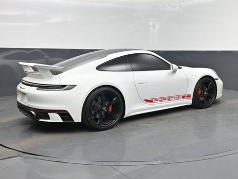 Used 2023 Porsche 911 Carrera S RWD image 3