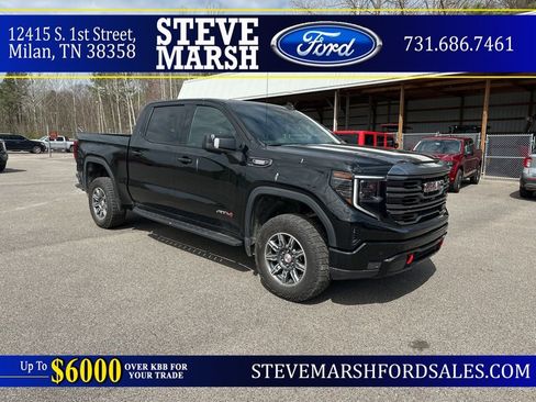 Used 2024 GMC Sierra 1500 AT4 w/ Technology Package image 1