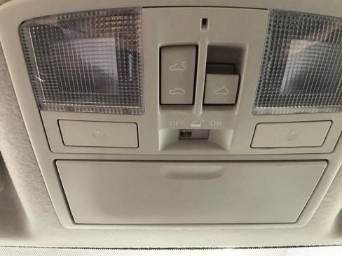 Used 2010 MAZDA MAZDA3 s Sport image 17