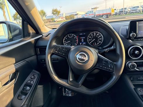Used 2024 Nissan Sentra S image 21