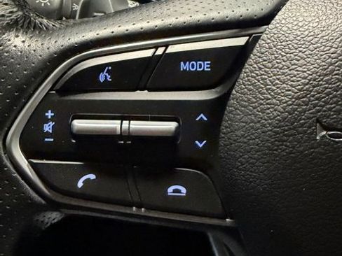 Used 2022 Hyundai Palisade Calligraphy image 16