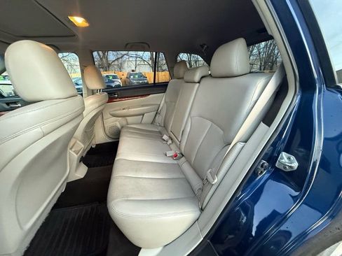 Used 2011 Subaru Outback 3.6R Limited w/ PWR Moonroof Pkg image 12