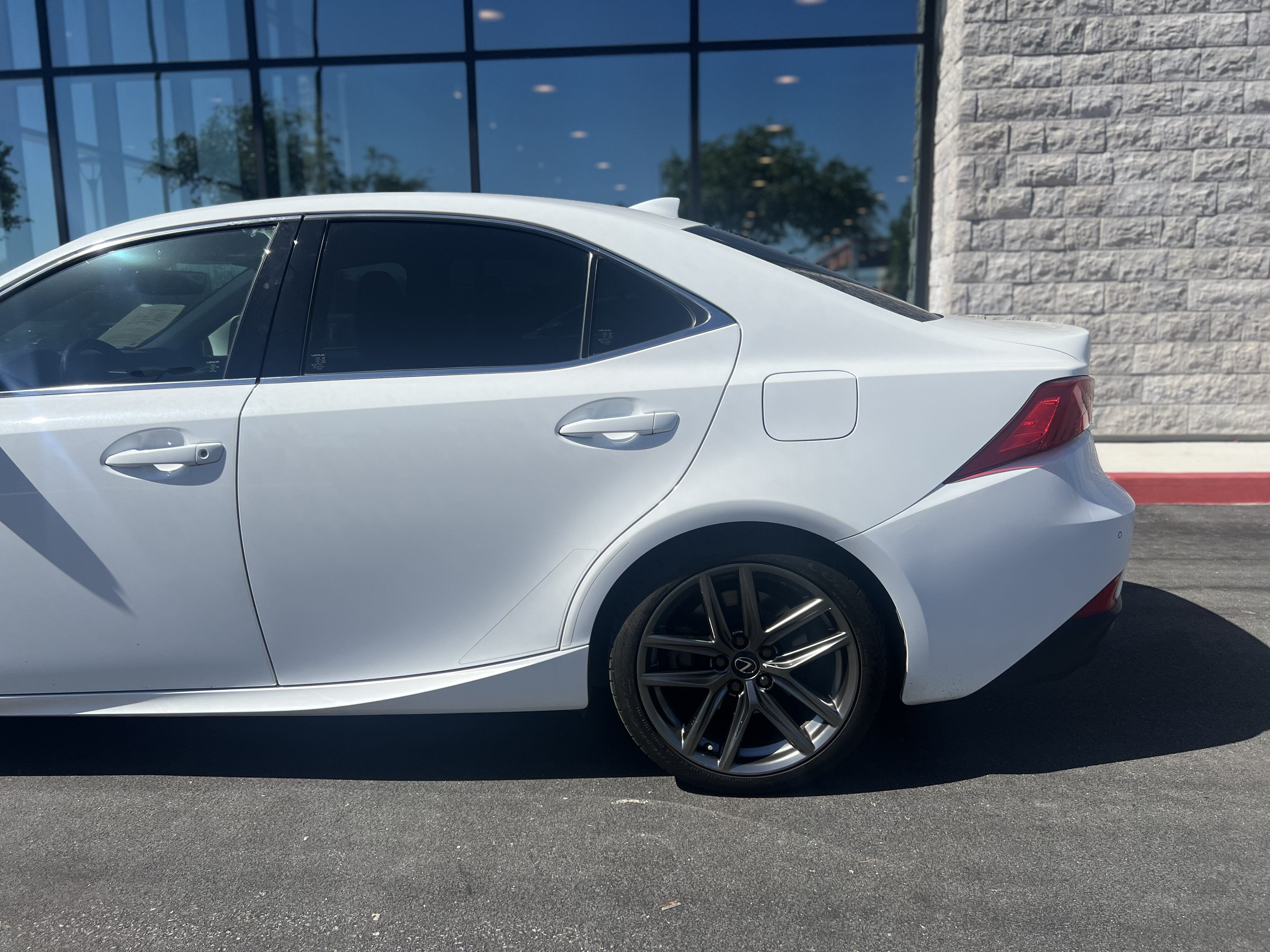 Used 2019 Lexus IS 300 F Sport w/ F Sport Package AWD/4WD image 4