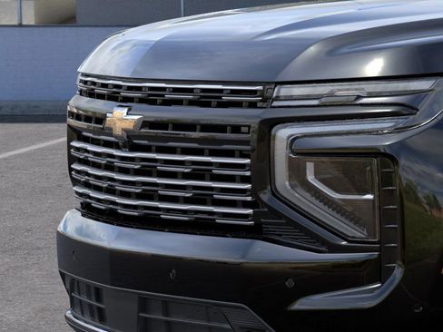 New 2026 Chevrolet Suburban High Country image 39