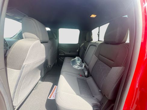 New 2026 Nissan Frontier 2WD Crew Cab image 25