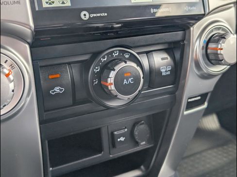 Used 2024 Toyota 4Runner SR5 Premium w/ Moonroof Package AWD/4WD image 16