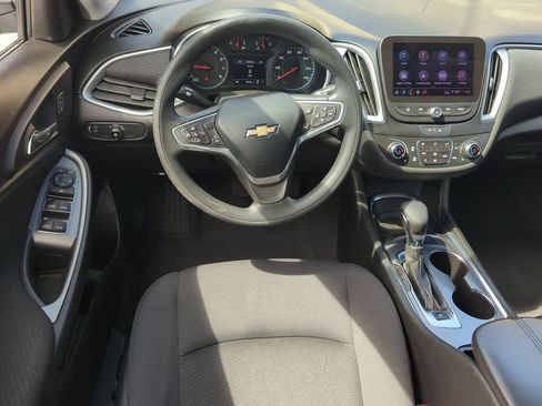 Used 2023 Chevrolet Malibu LT FWD image 19