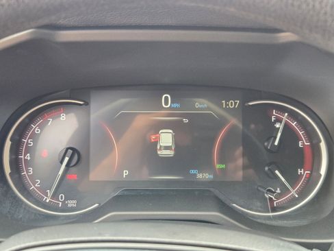Used 2025 Toyota RAV4 XLE w/ Convenience Package FWD image 23