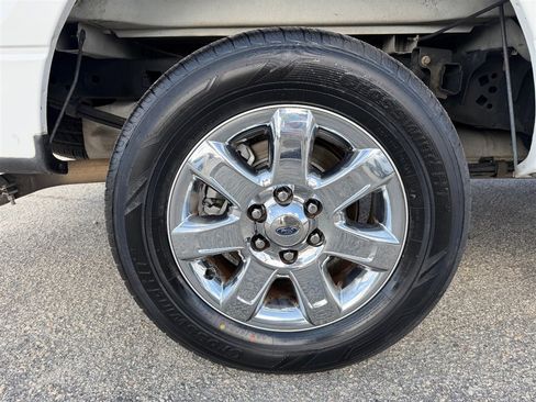 Used 2014 Ford F150 XLT w/ Equipment Group 302A Luxury image 9