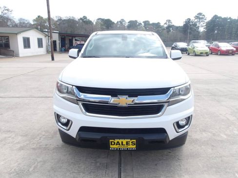 Used 2020 Chevrolet Colorado LT w/ LT Convenience Package AWD/4WD image 3