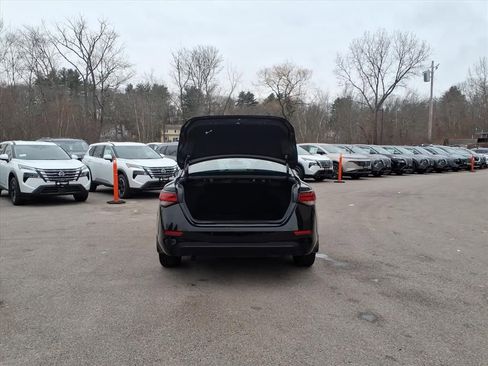 Used 2023 Nissan Sentra S image 10