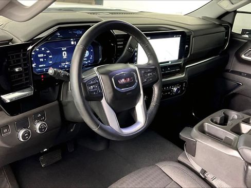 Used 2023 GMC Sierra 1500 Elevation RWD image 18