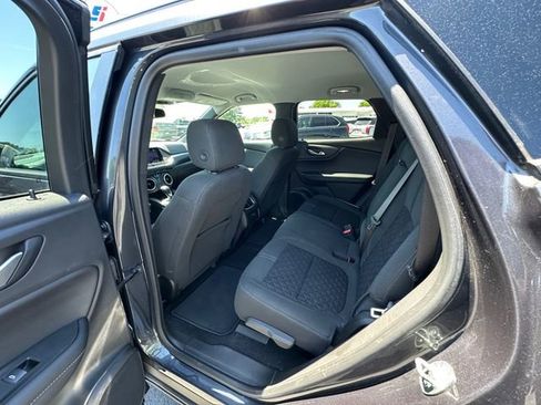 Used 2021 Chevrolet Blazer LT AWD/4WD image 18