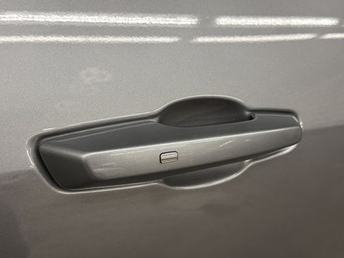 New 2026 Chevrolet Traverse RS AWD/4WD image 11