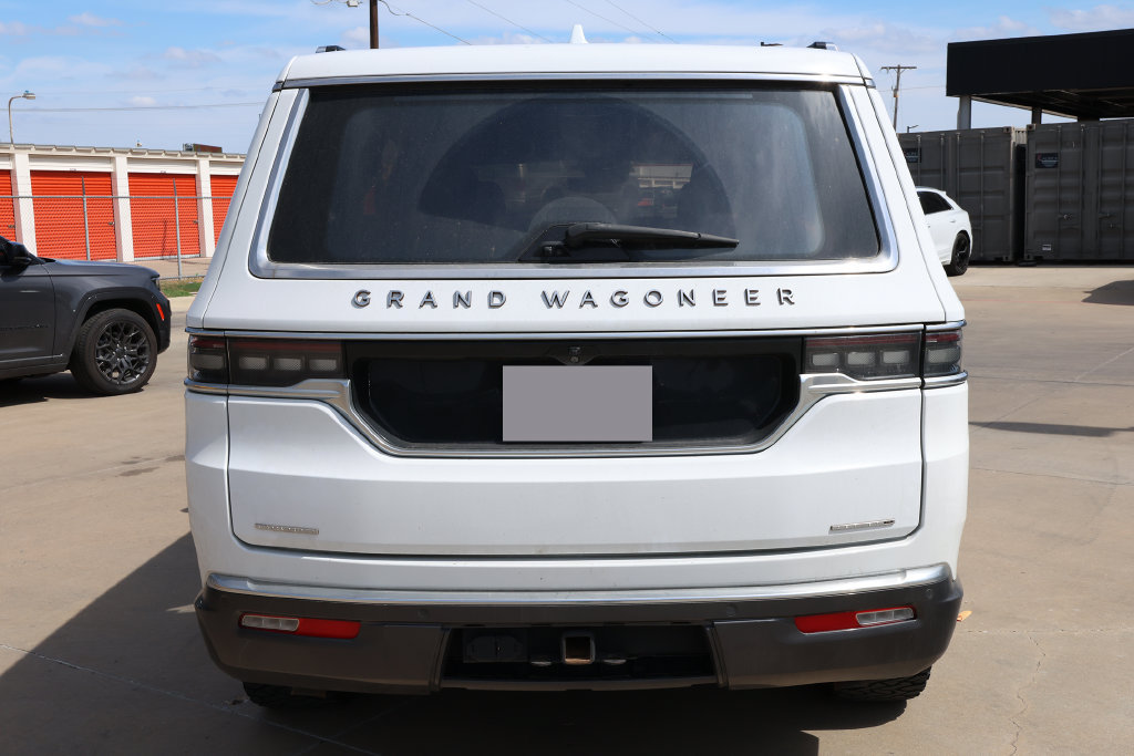 Used 2022 Jeep Grand Wagoneer Series III w/ Rear Seat Video Group 1 AWD/4WD image 6