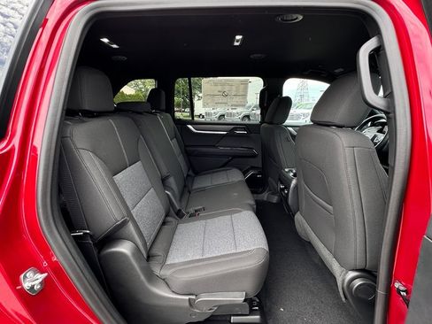 New 2026 GMC Acadia Elevation AWD/4WD image 13