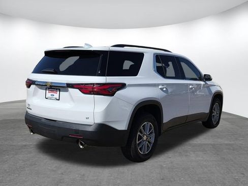 Used 2023 Chevrolet Traverse LT image 4