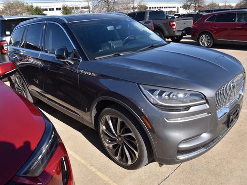 Used 2022 Lincoln Aviator Reserve w/ Equipment Group 201A image 5