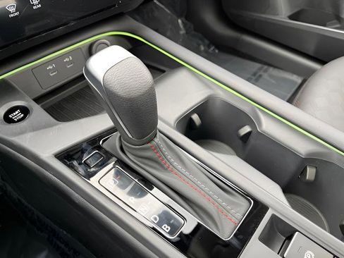 New 2026 Nissan Sentra SR w/ SR Premium Package image 20