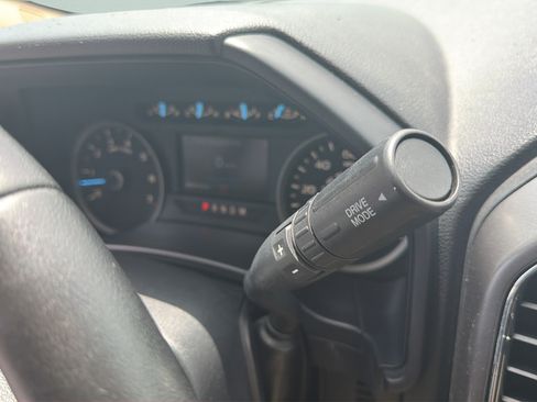 Used 2018 Ford F150 XLT w/ Equipment Group 301A Mid AWD/4WD image 24