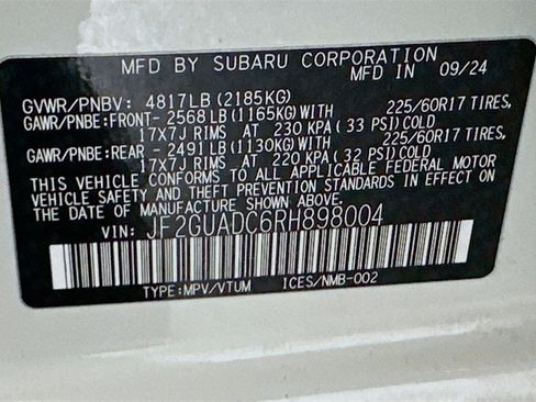 Used 2024 Subaru Crosstrek 2.0i Premium image 12