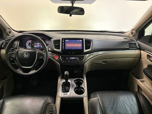 Used 2018 Honda Pilot EX image 31