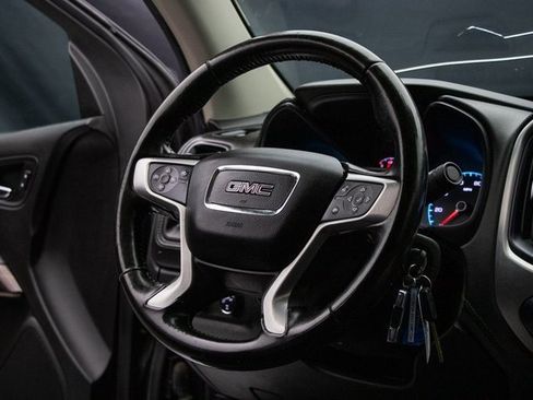 Used 2017 GMC Canyon SLT w/ Driver Alert Package image 13