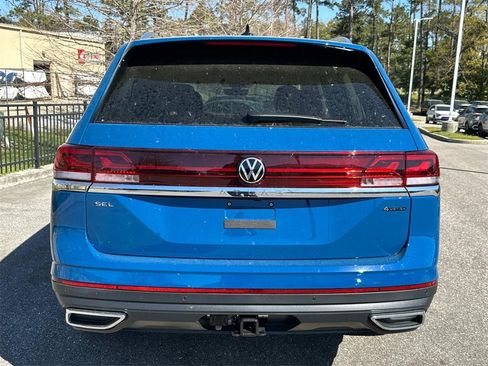 New 2025 Volkswagen Atlas SEL image 3