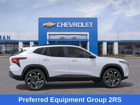 New 2026 Chevrolet Trax RS w/ Sunroof Package FWD image 6