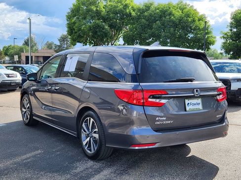Used 2021 Honda Odyssey Touring image 5