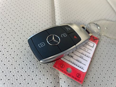 Used 2023 Mercedes-Benz GLE 350 4MATIC image 43