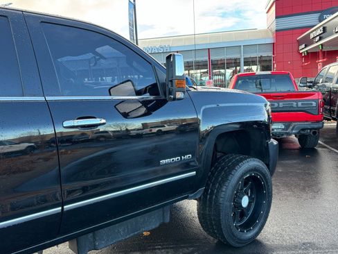 Used 2015 Chevrolet Silverado 3500 LTZ w/ Duramax Plus Package image 4